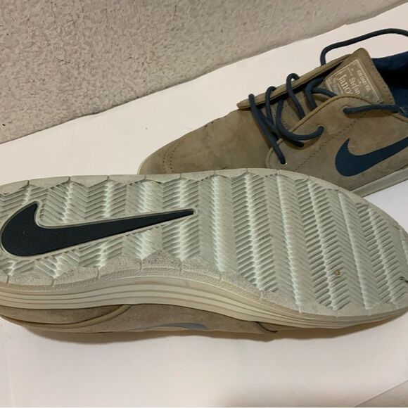 NIKE Zoom Stefan Janoski SB Thunder Grey Men’s Sz 10.5  Gum Sole Shoes